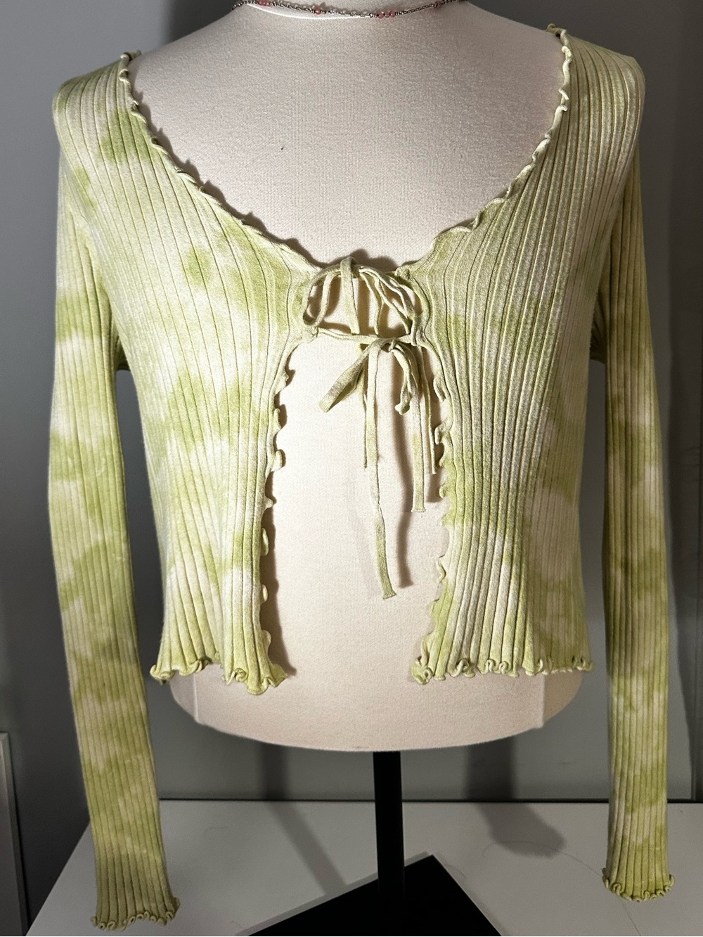 American Eagle Outfitters Pale Lime Ribbed Top